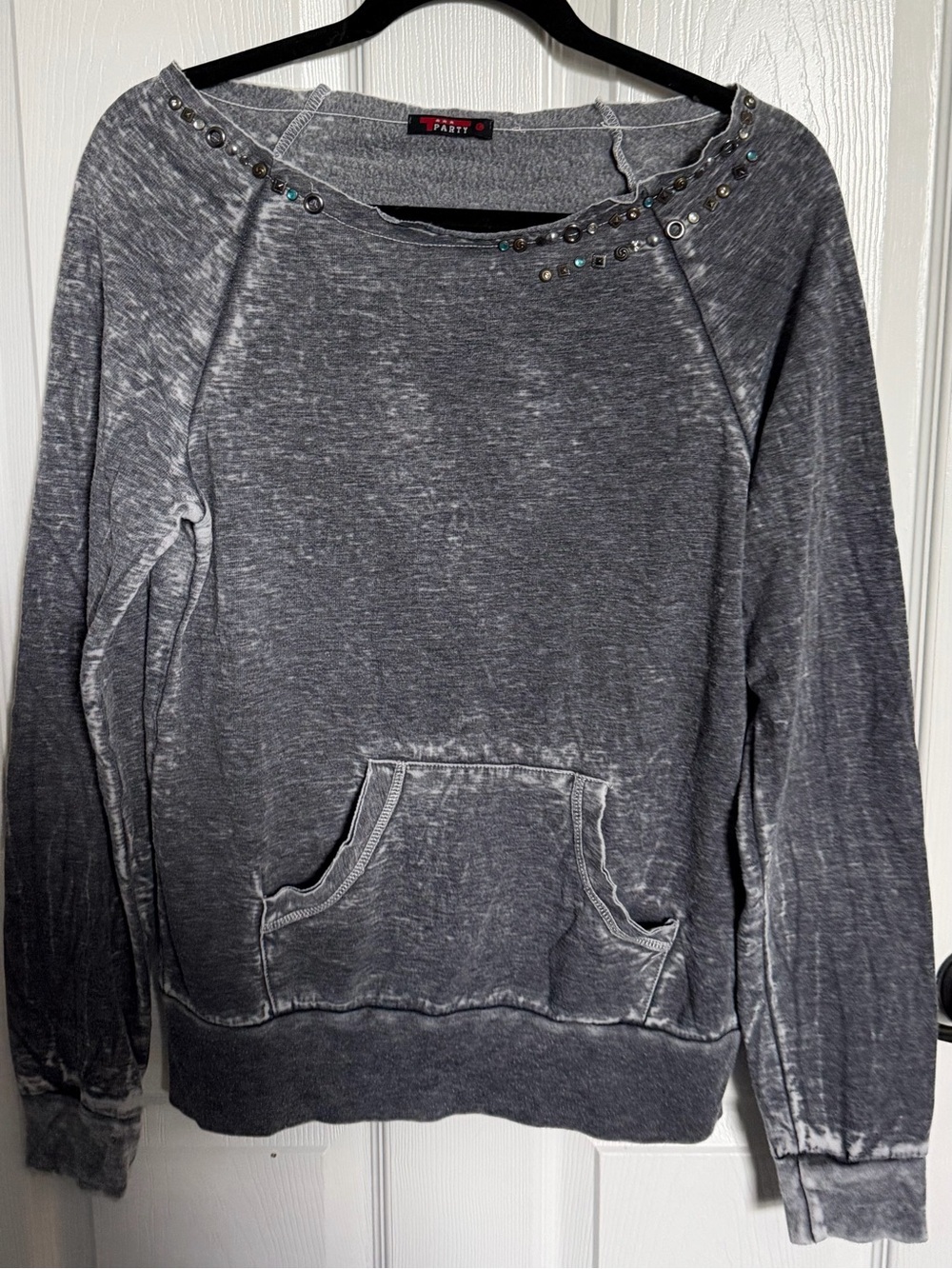 TParty Embellished Gray Acid-Wash Cotton Top Large